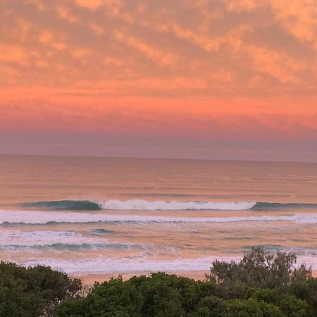 Capricorn One Beachside Holiday Apartments - Official Gold Coast Extérieur photo