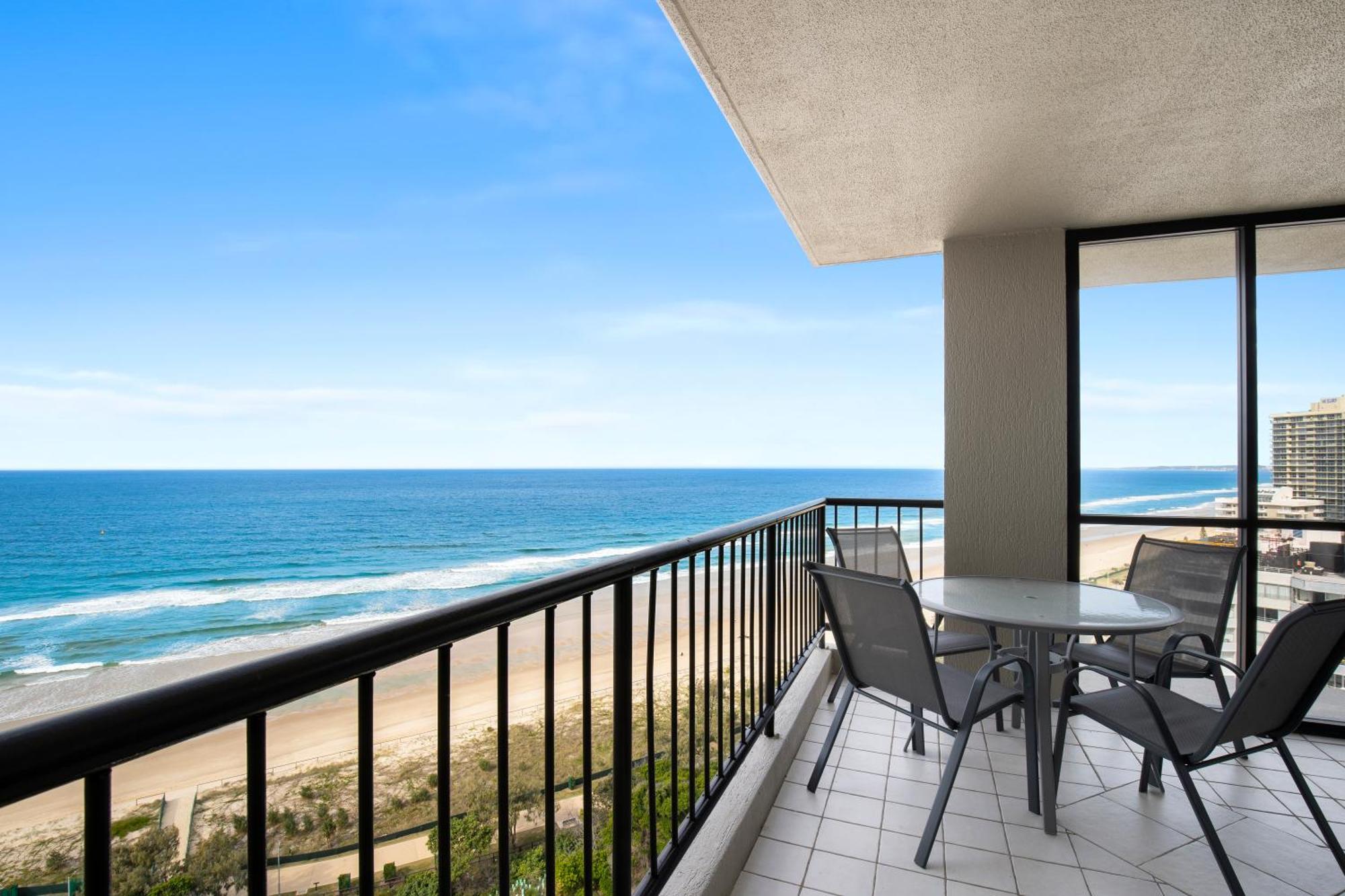 Capricorn One Beachside Holiday Apartments - Official Gold Coast Extérieur photo