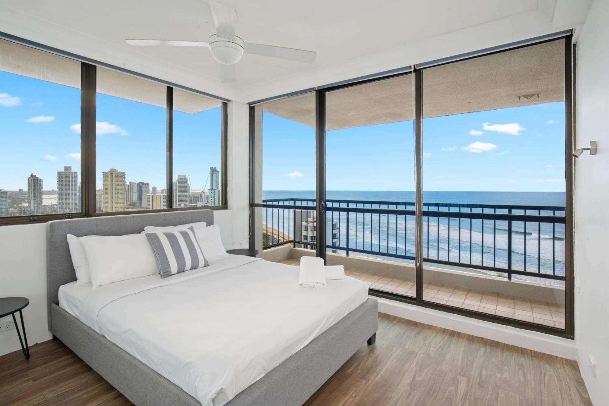 Capricorn One Beachside Holiday Apartments - Official Gold Coast Extérieur photo