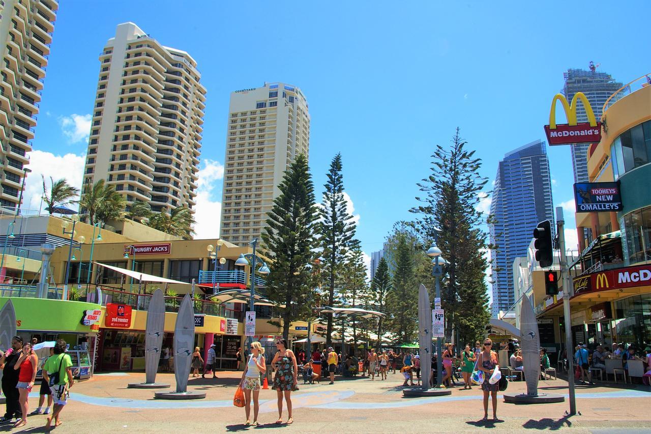 Capricorn One Beachside Holiday Apartments - Official Gold Coast Extérieur photo